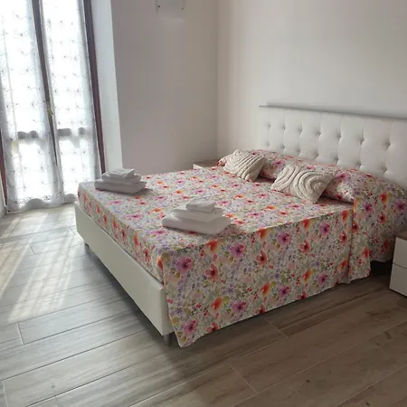 Appartement Sul - Meina